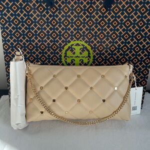 Tory Burch Willa Charms Zip Shoulder Bag Crossbody Bag Soft Serve Gold Tan Cream
